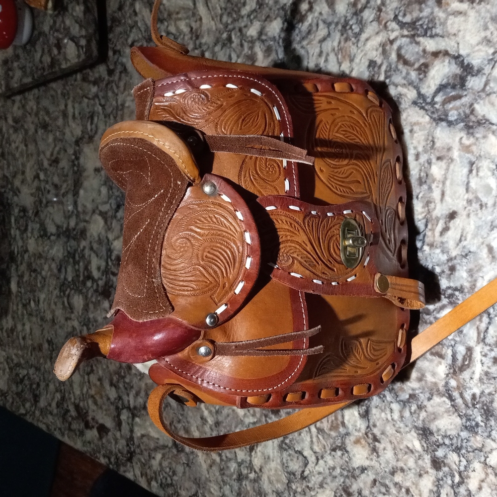 Vintage Leather Saddle purse